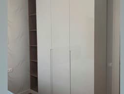 Шкаф распашной №121