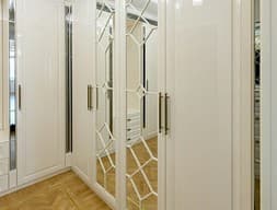 Шкаф распашной №132