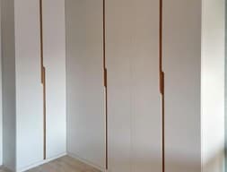 Шкаф угловой №13