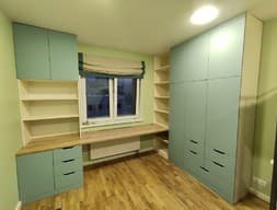 Шкаф в детскую комнату №11