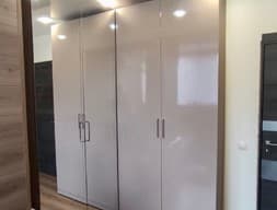 Шкаф угловой №14