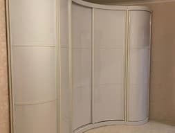 Шкаф-купе радиусный №20