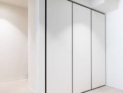 Шкаф распашной №153