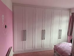 Шкаф распашной №179