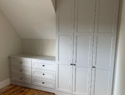 Шкаф распашной №185