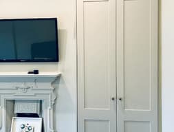 Шкаф распашной №186