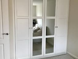 Шкаф распашной №200