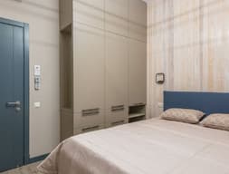 Шкаф распашной 227