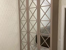 Шкаф распашной №8