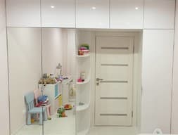 Шкаф в детскую комнату №5