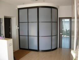 Шкаф-купе радиусный №9