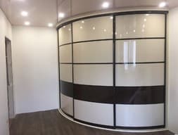 Шкаф-купе радиусный №10