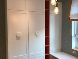 Шкаф распашной №83