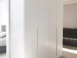 Шкаф распашной №89