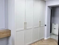 Шкаф распашной №93