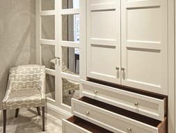 Шкаф распашной №99 зеркальный